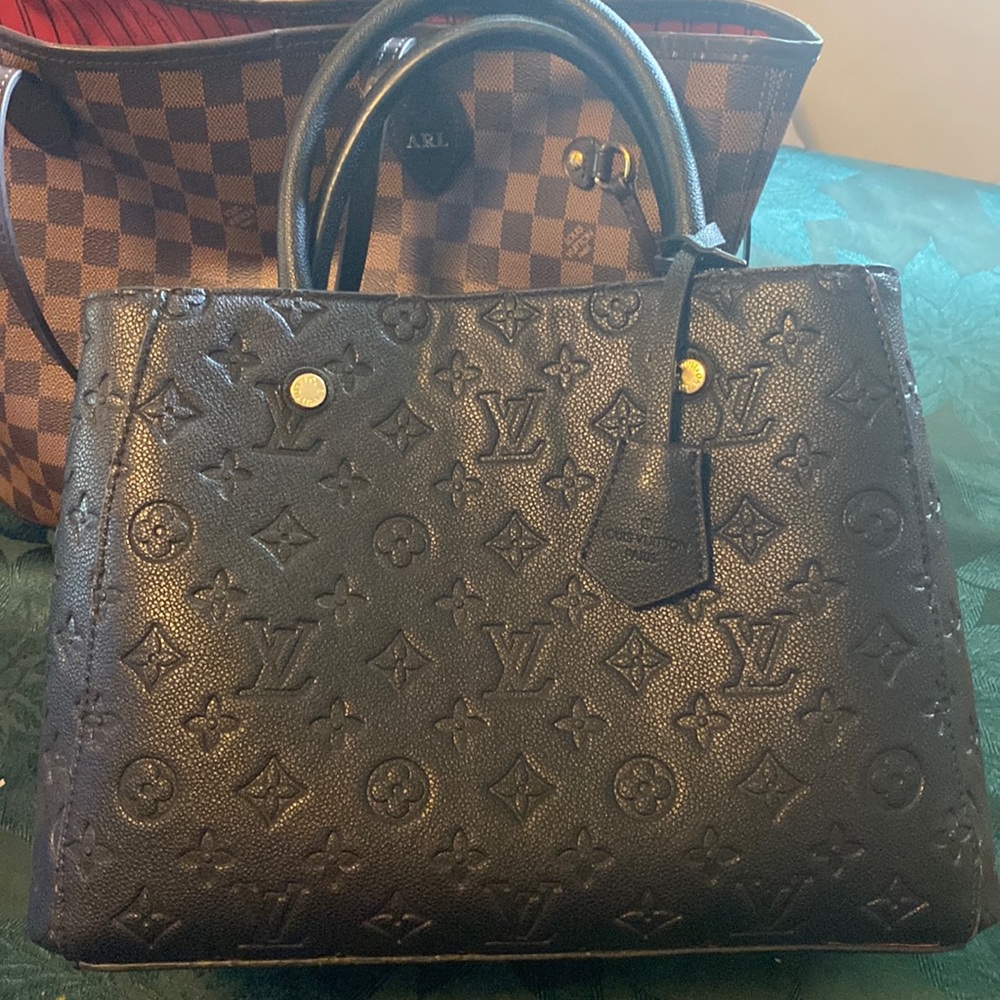 LV Montaigne mm monogram black leather tote, no strap